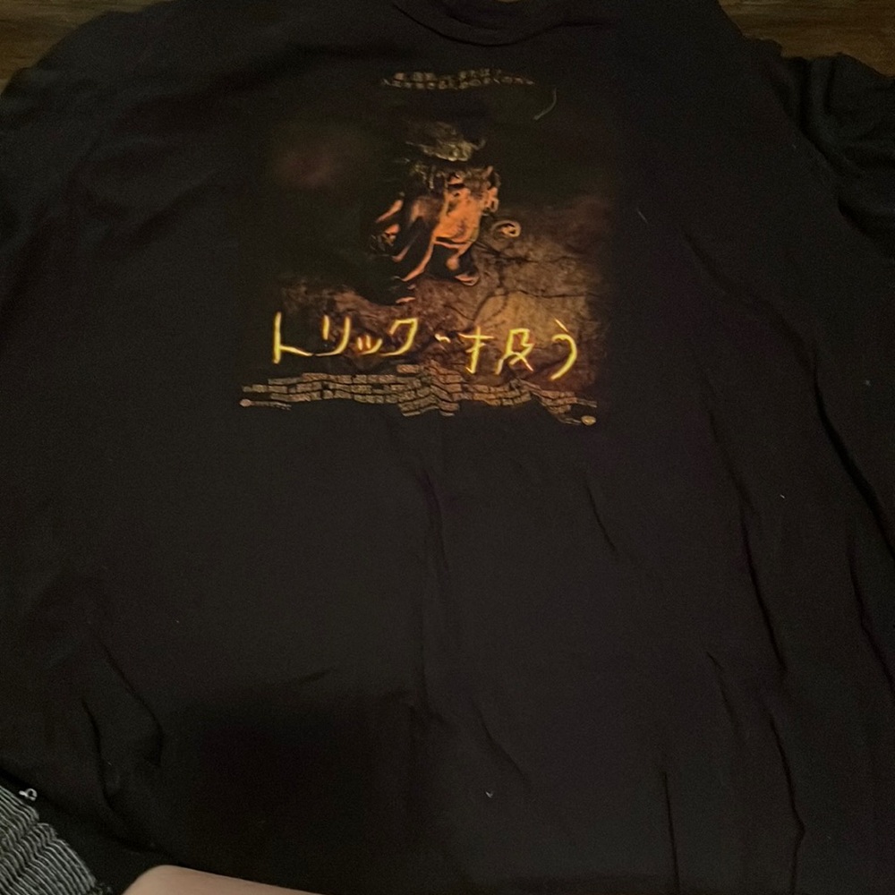 Tee shirt